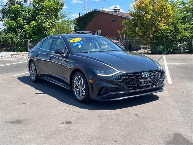 used 2023 Hyundai Sonata car, priced at $20,188