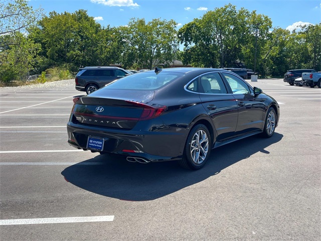 used 2023 Hyundai Sonata car, priced at $20,188