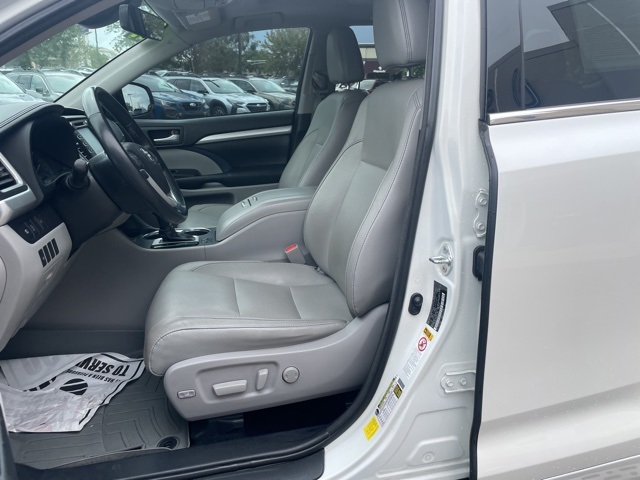 used 2017 Toyota Highlander car, priced at $25,555