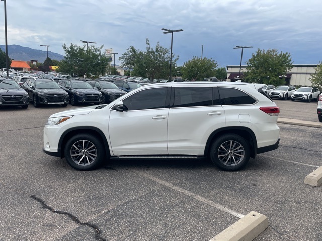 used 2017 Toyota Highlander car, priced at $25,555