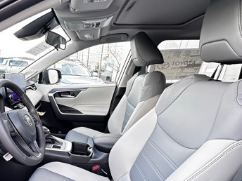 new 2025 Toyota RAV4 car