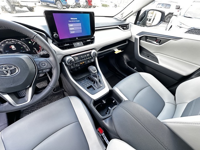 new 2025 Toyota RAV4 car