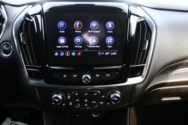 used 2022 Chevrolet Traverse car, priced at $27,106