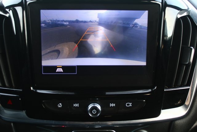 used 2022 Chevrolet Traverse car, priced at $27,106