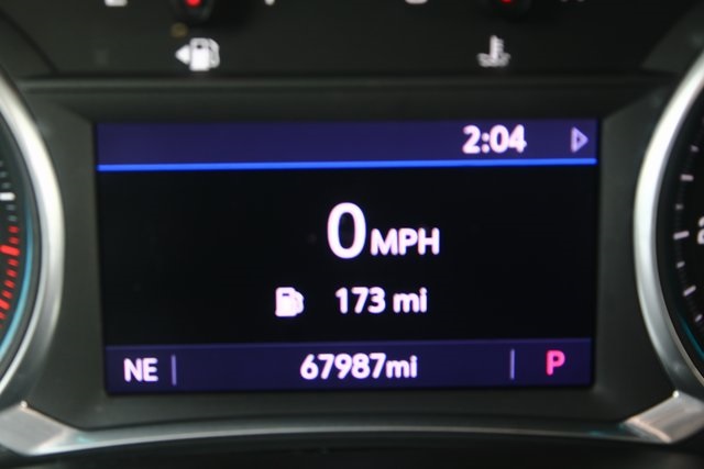 used 2022 Chevrolet Traverse car, priced at $27,106