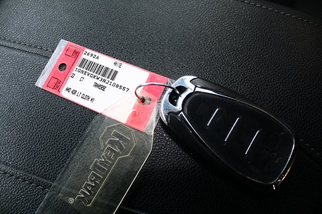 used 2022 Chevrolet Traverse car, priced at $27,106