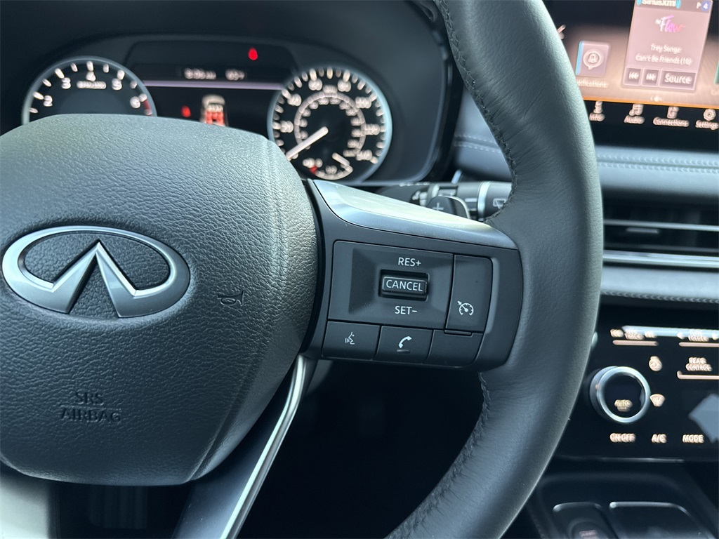 new 2025 INFINITI QX60 car, priced at $43,785