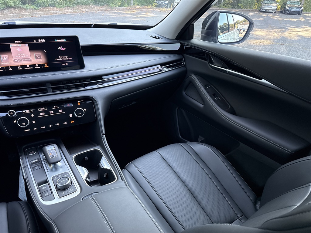 new 2025 INFINITI QX60 car, priced at $43,785