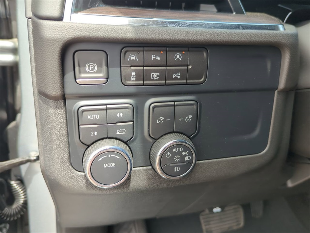 used 2025 Chevrolet Tahoe car, priced at $64,991