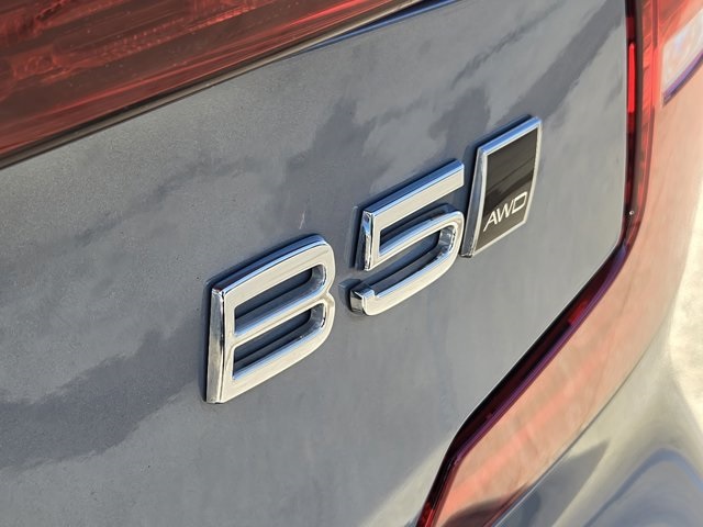 used 2024 Volvo S60 car, priced at $29,400