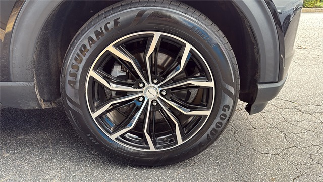 used 2022 Ford Explorer car, priced at $25,499