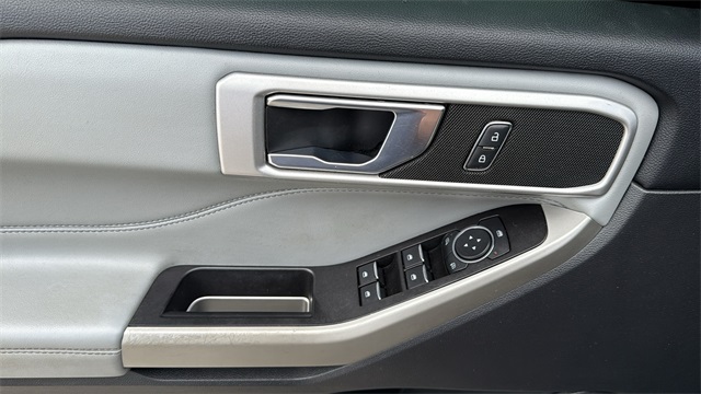 used 2022 Ford Explorer car, priced at $25,499