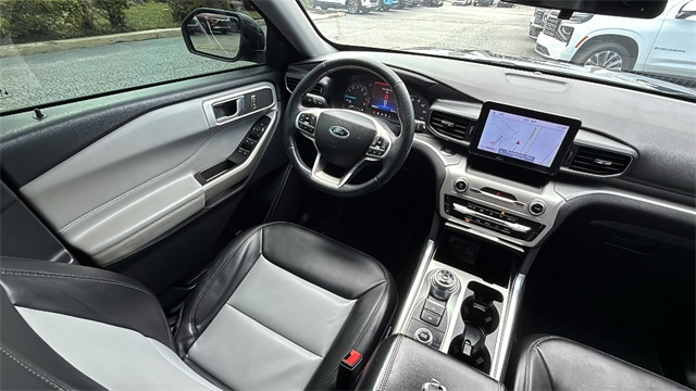 used 2022 Ford Explorer car, priced at $25,499