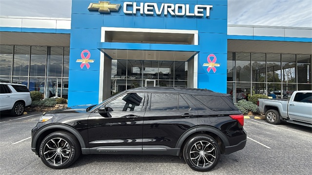 used 2022 Ford Explorer car, priced at $25,499