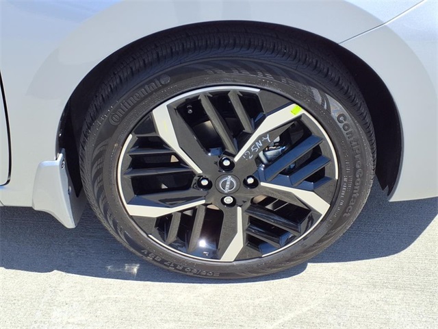 new 2025 Nissan Versa car, priced at $22,812