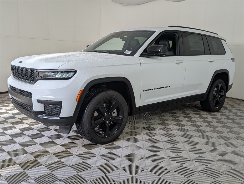 new 2025 Jeep Grand Cherokee L car, priced at $41,630