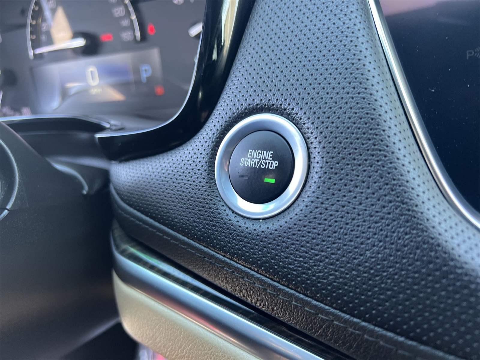 used 2019 Cadillac XT5 car, priced at $28,991