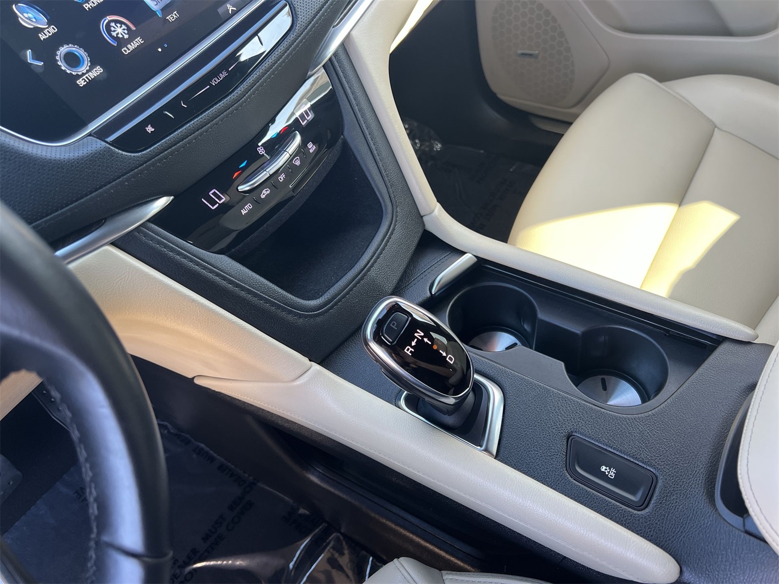 used 2019 Cadillac XT5 car, priced at $28,991