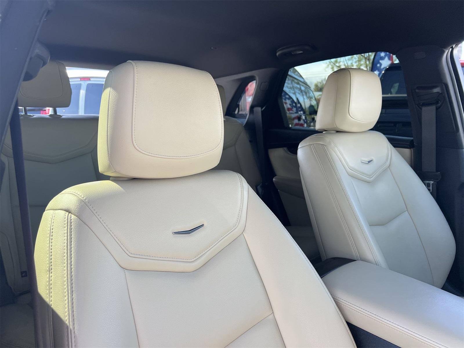 used 2019 Cadillac XT5 car, priced at $28,991