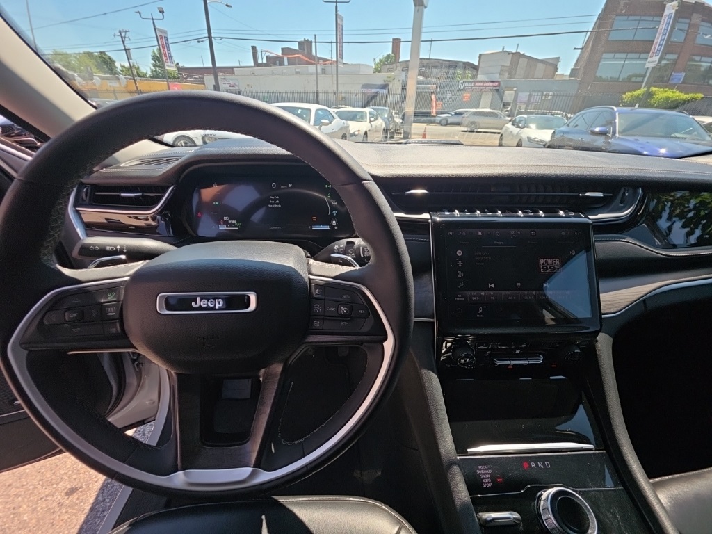 used 2023 Jeep Grand Cherokee car, priced at $24,895