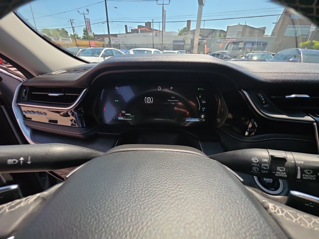 used 2023 Jeep Grand Cherokee car, priced at $24,895