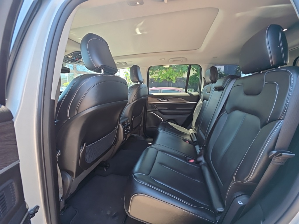used 2023 Jeep Grand Cherokee car, priced at $24,895