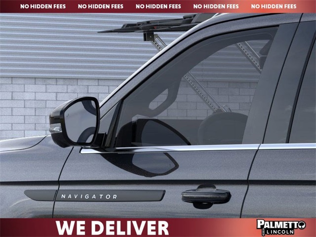 new 2025 Lincoln Navigator car, priced at $121,730