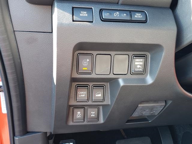 new 2025 Nissan Frontier car, priced at $40,961