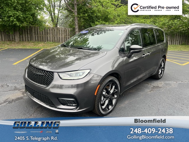 used 2022 Chrysler Pacifica car, priced at $31,000