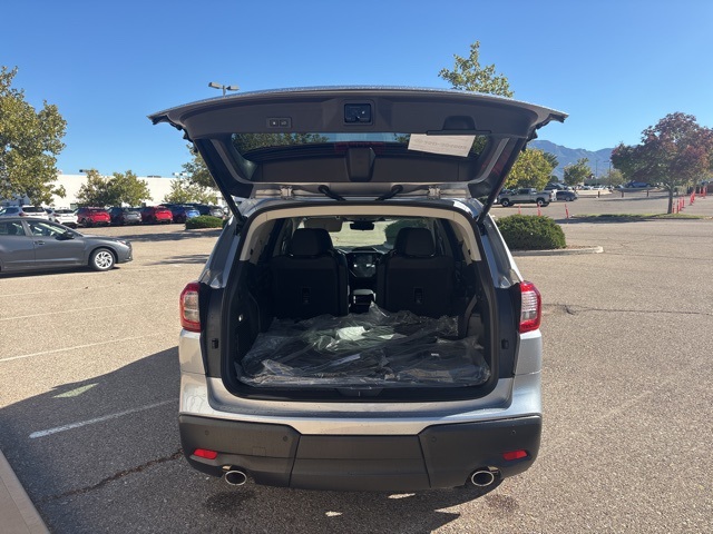 new 2025 Subaru Ascent car, priced at $54,754