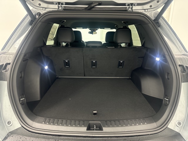 new 2025 Chevrolet Equinox car, priced at $34,000