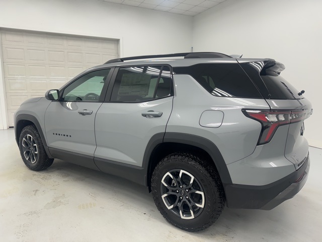 new 2025 Chevrolet Equinox car, priced at $34,000