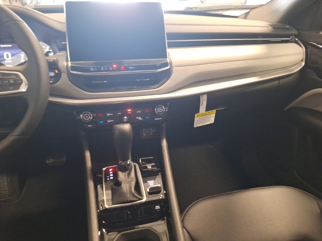 new 2025 Jeep Compass car, priced at $32,531