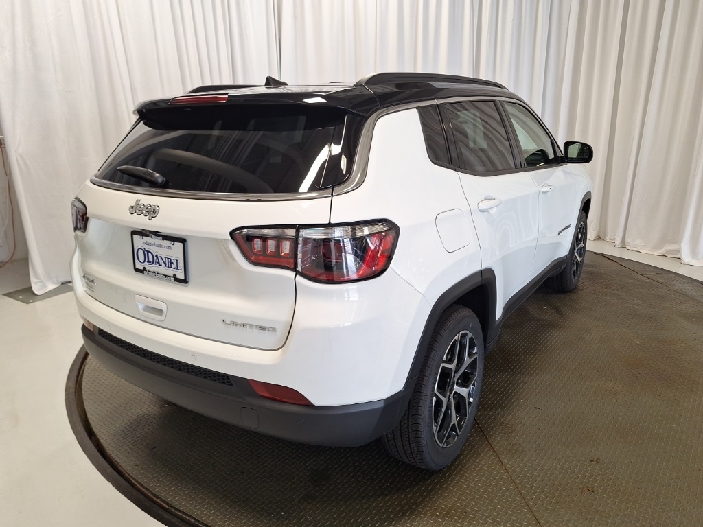 new 2025 Jeep Compass car, priced at $32,531