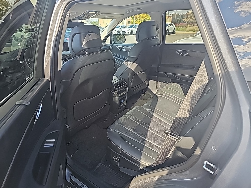 used 2021 Genesis GV80 car, priced at $37,990