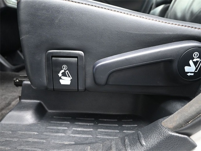 used 2017 Toyota Highlander car, priced at $16,888