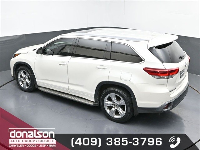 used 2017 Toyota Highlander car, priced at $16,888