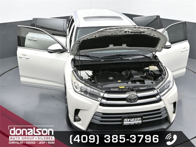 used 2017 Toyota Highlander car, priced at $16,888