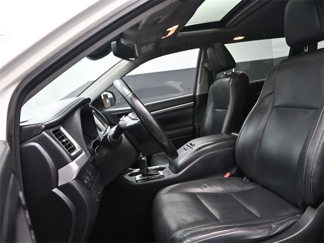 used 2017 Toyota Highlander car, priced at $16,888