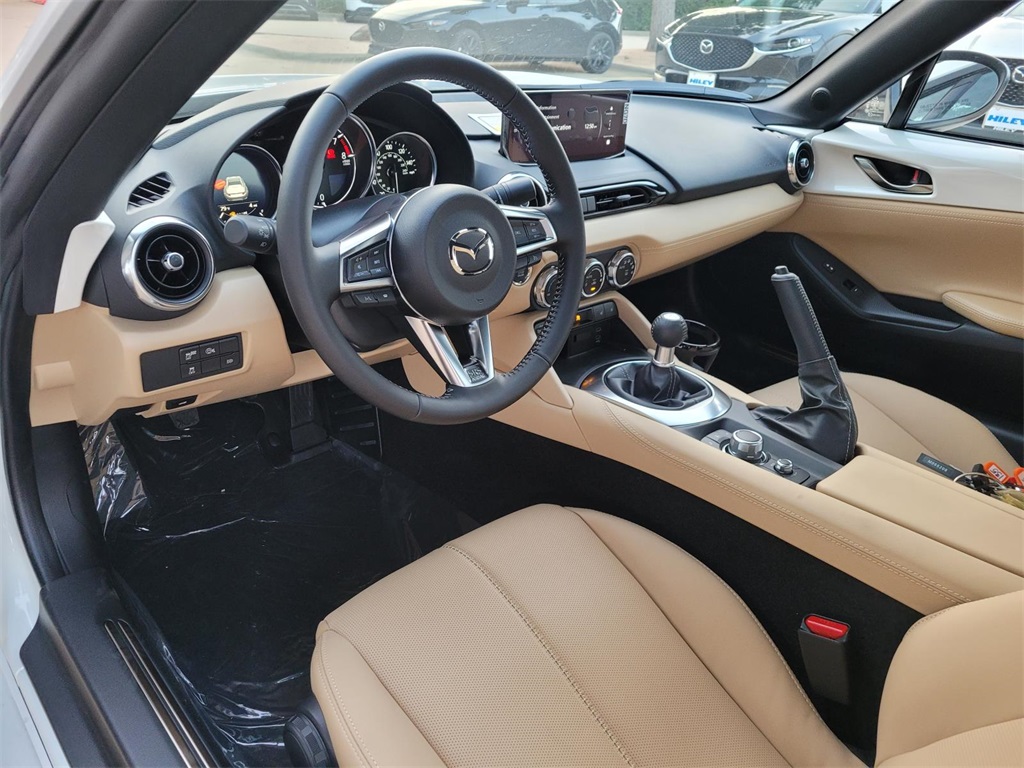 new 2025 Mazda MX-5 Miata RF car, priced at $38,776