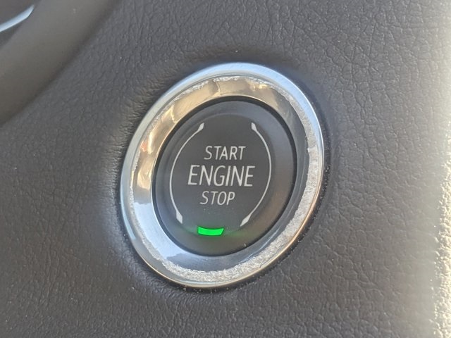 used 2019 Cadillac XT4 car, priced at $18,286