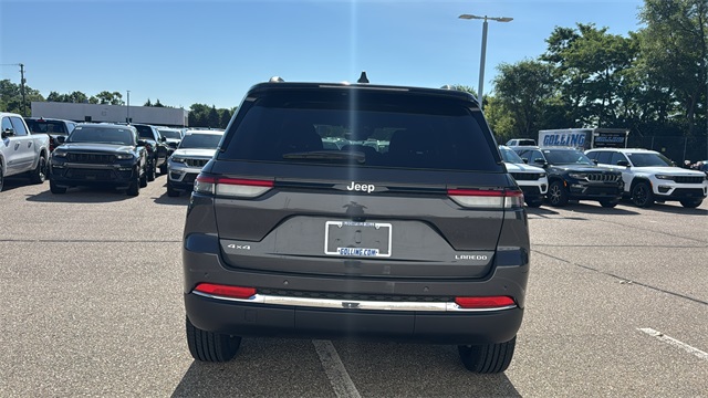 new 2025 Jeep Grand Cherokee car, priced at $42,179