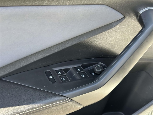 used 2025 Volkswagen Jetta car, priced at $28,256