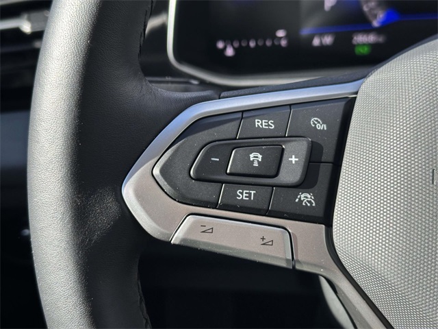 used 2025 Volkswagen Jetta car, priced at $28,256