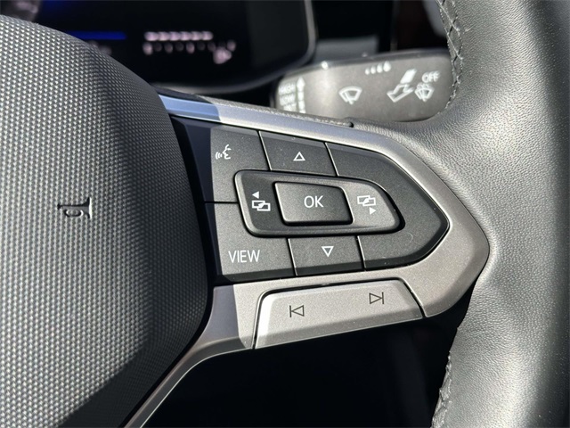 used 2025 Volkswagen Jetta car, priced at $28,256