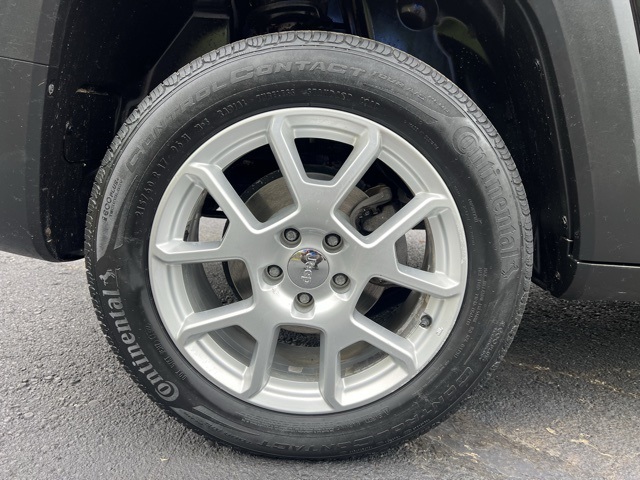 used 2021 Jeep Renegade car, priced at $16,000