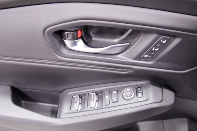 used 2024 Honda Accord Hybrid car, priced at $32,100