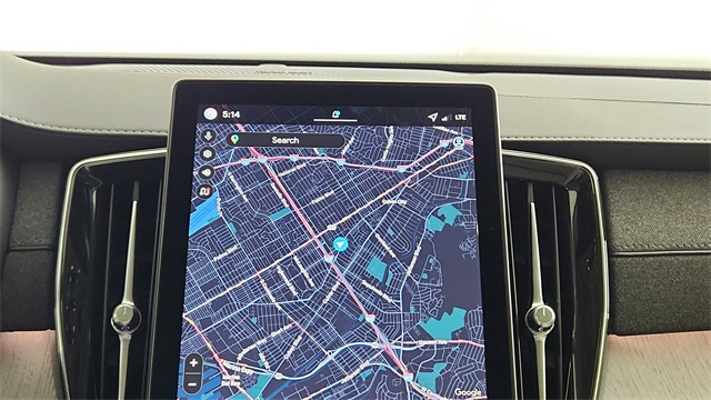 new 2026 Volvo XC90 Plug-In Hybrid car, priced at $85,625