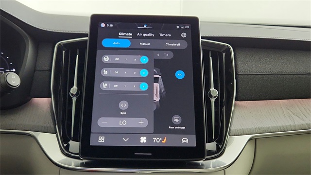 new 2026 Volvo XC90 Plug-In Hybrid car, priced at $85,625