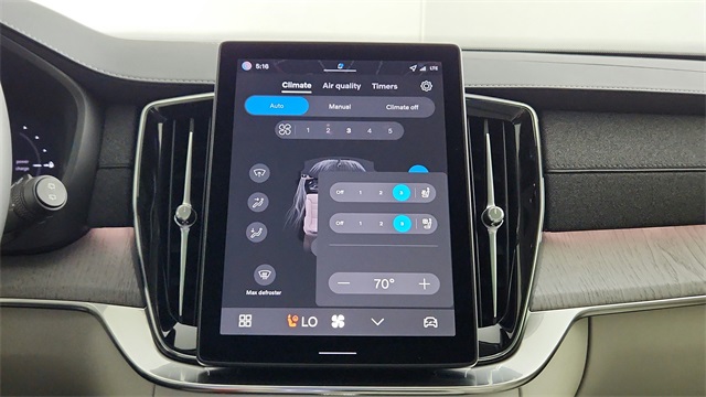 new 2026 Volvo XC90 Plug-In Hybrid car, priced at $85,625